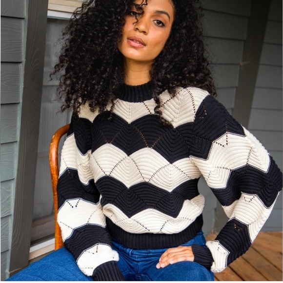 Cleobella // Black & Ivory Kori Sweater - Picture 2 of 10